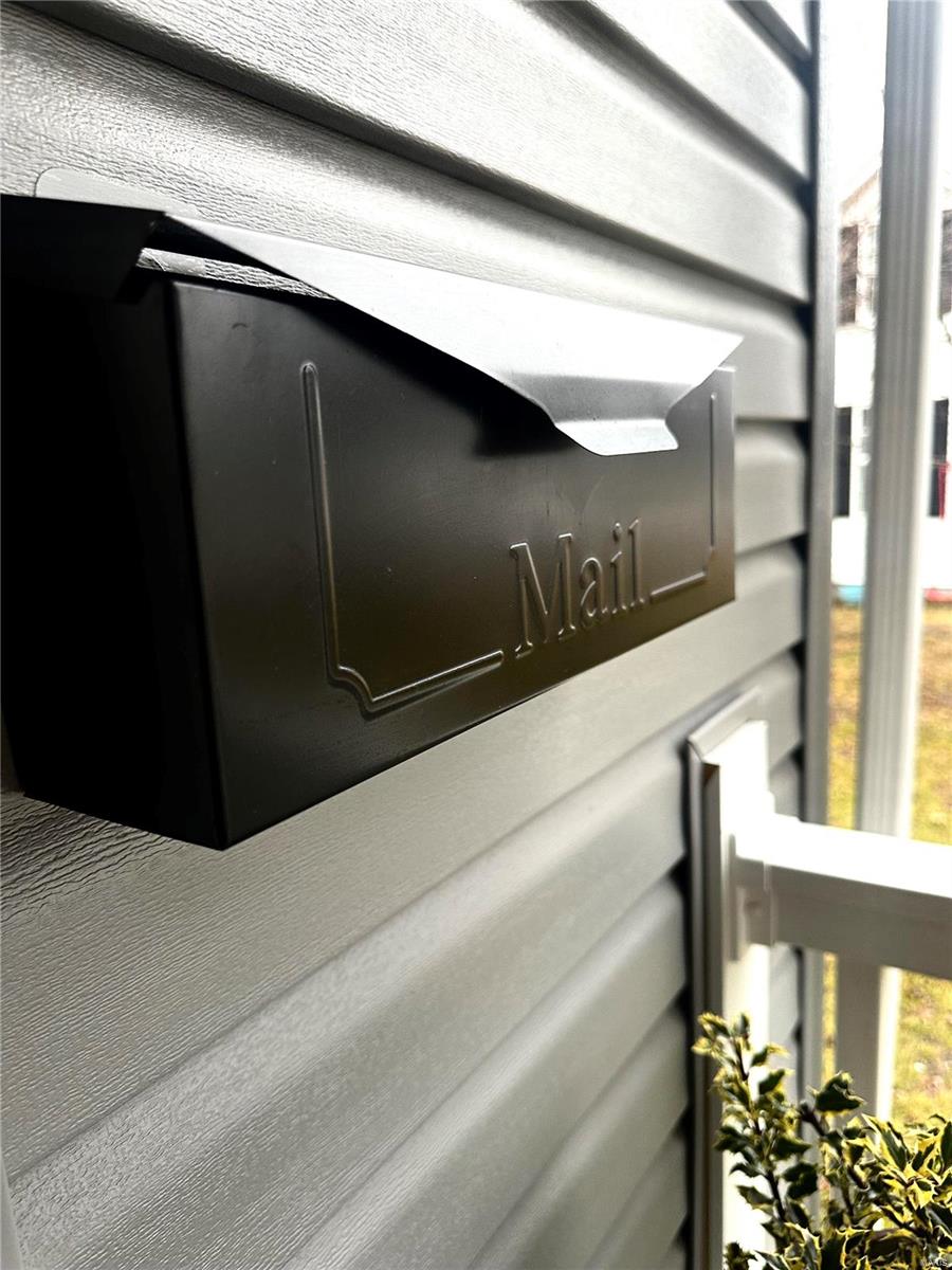 205 West Springfield Ave