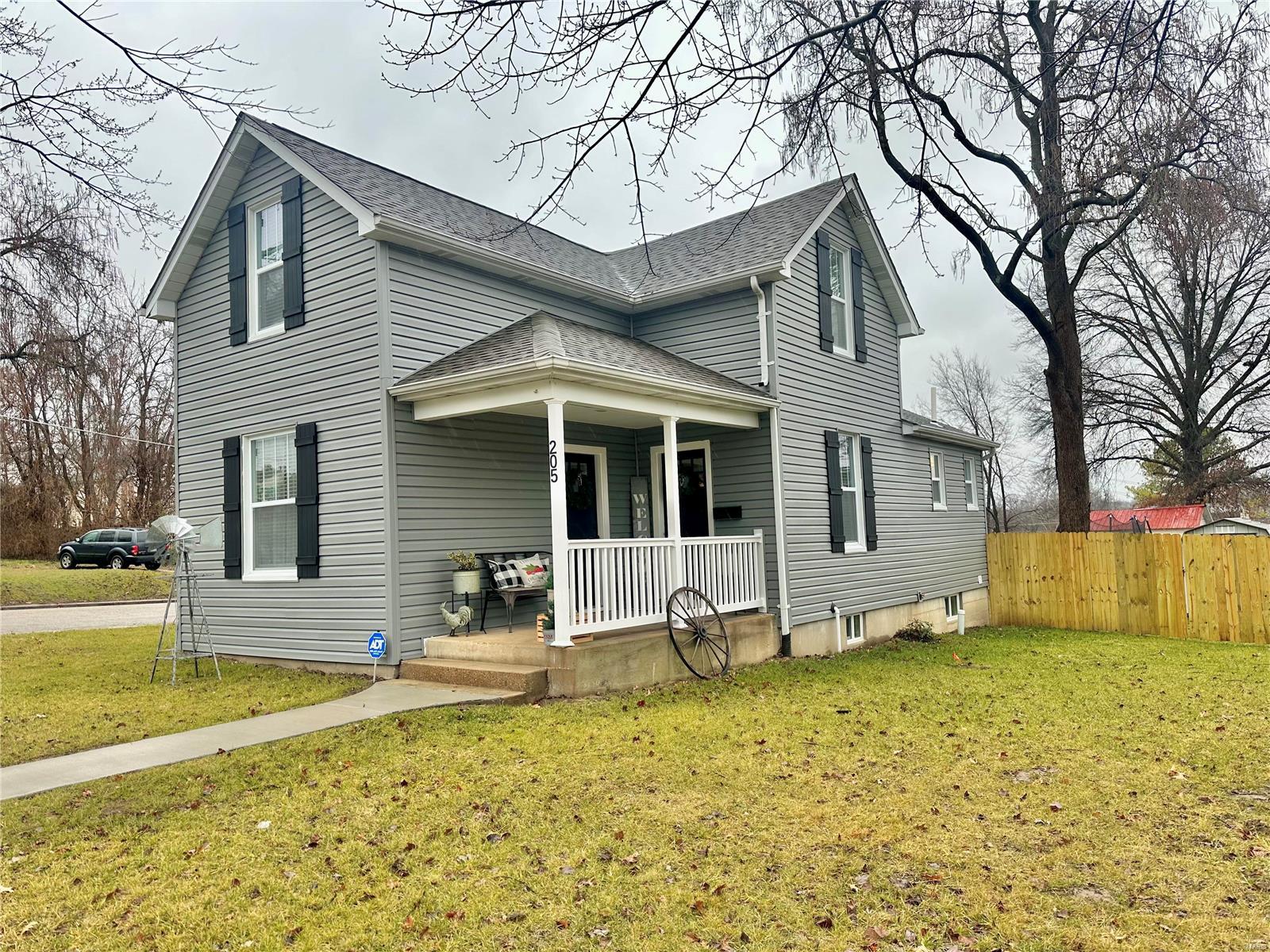 205 West Springfield Ave