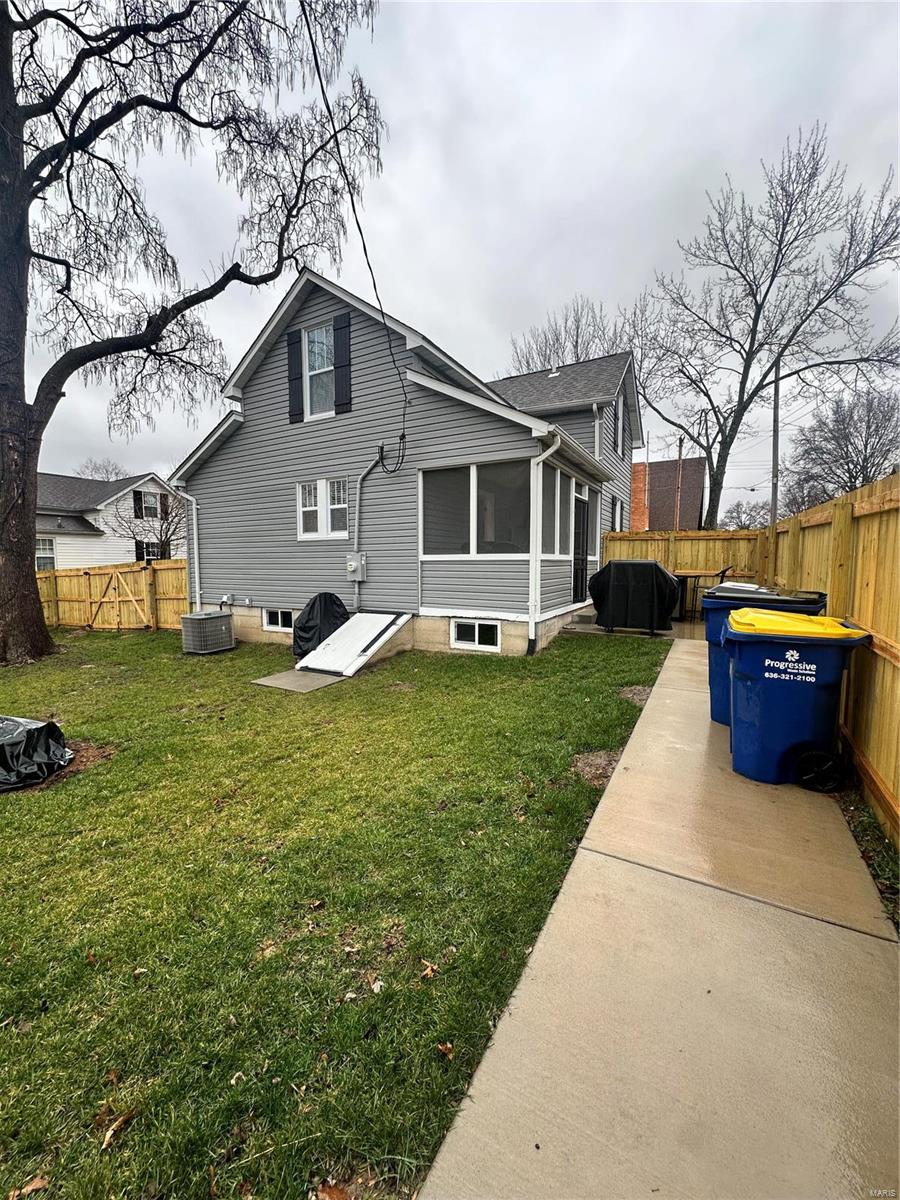 205 West Springfield Ave