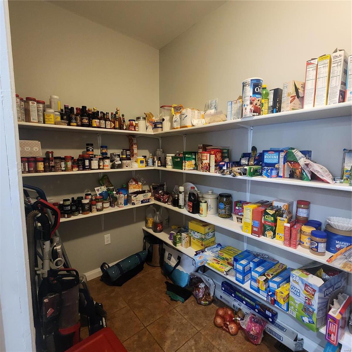 10325 Private Drive 3503