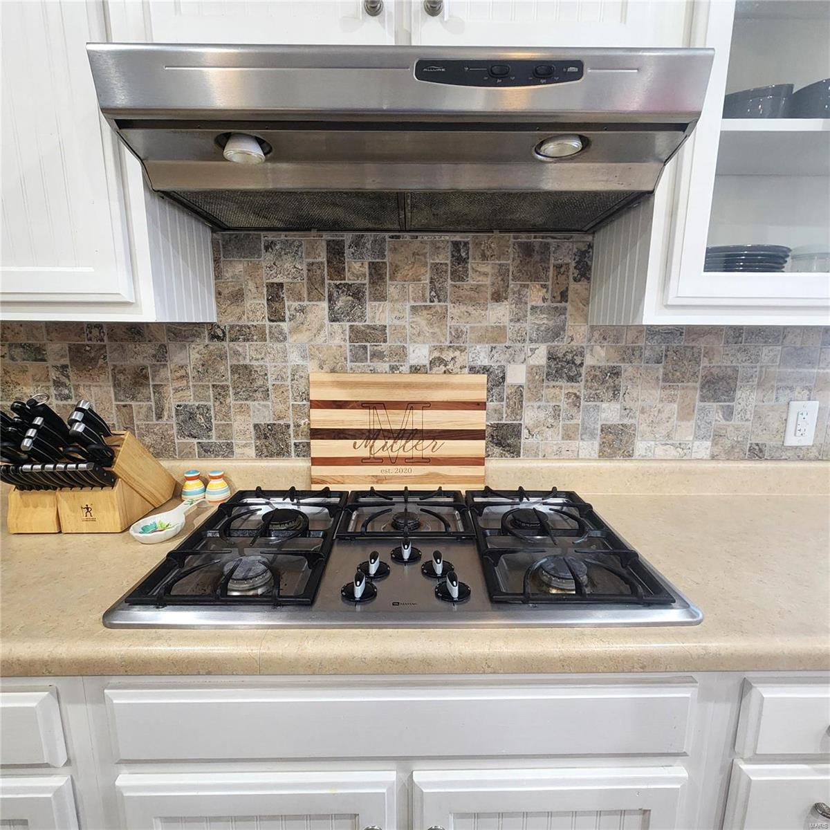 10325 Private Drive 3503