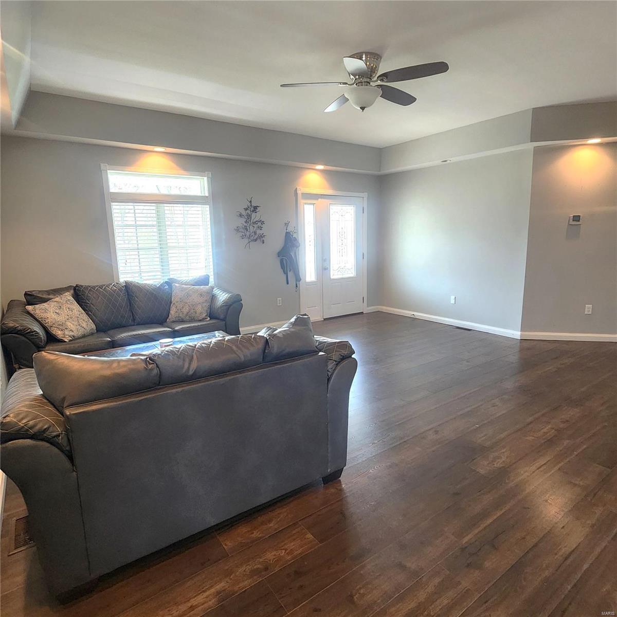 10325 Private Drive 3503