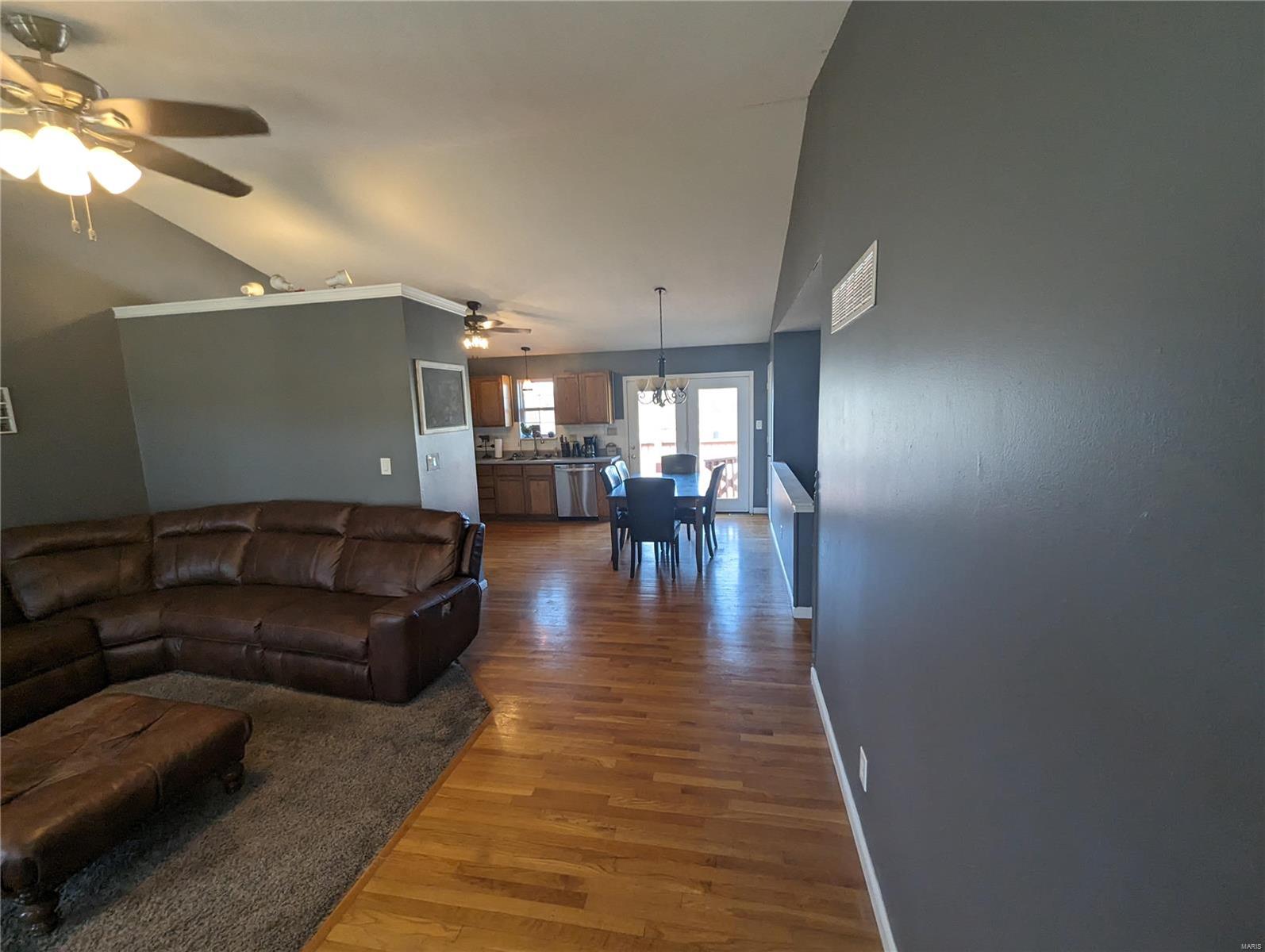 909 Boone Terrace Drive