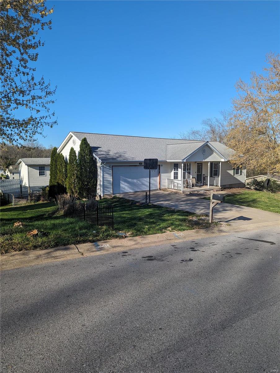 909 Boone Terrace Drive