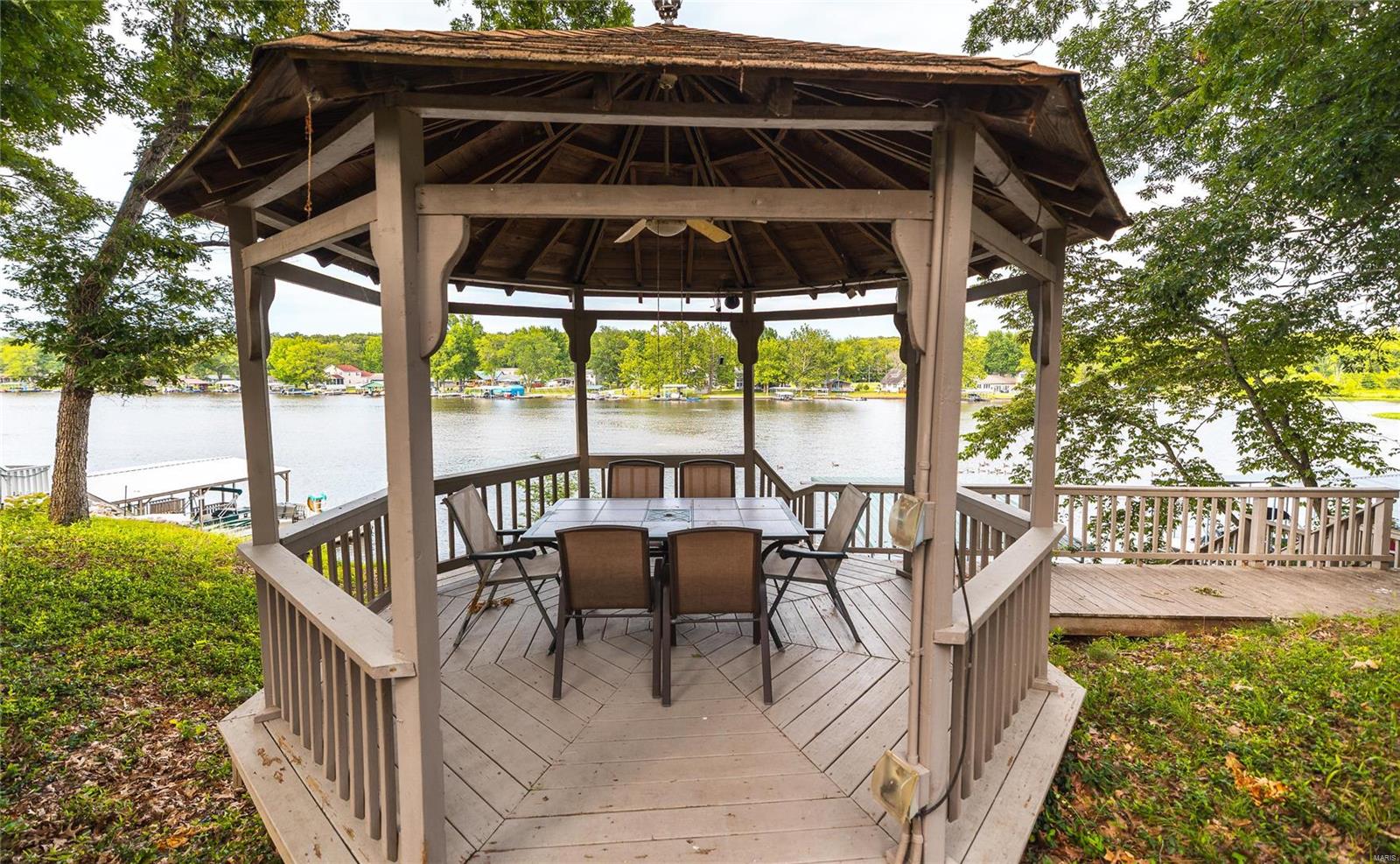 2008 Lakeshore Drive