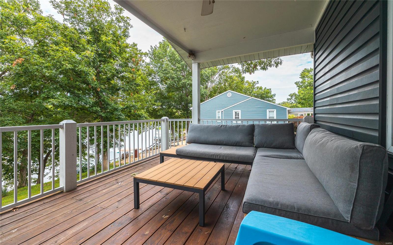 2008 Lakeshore Drive