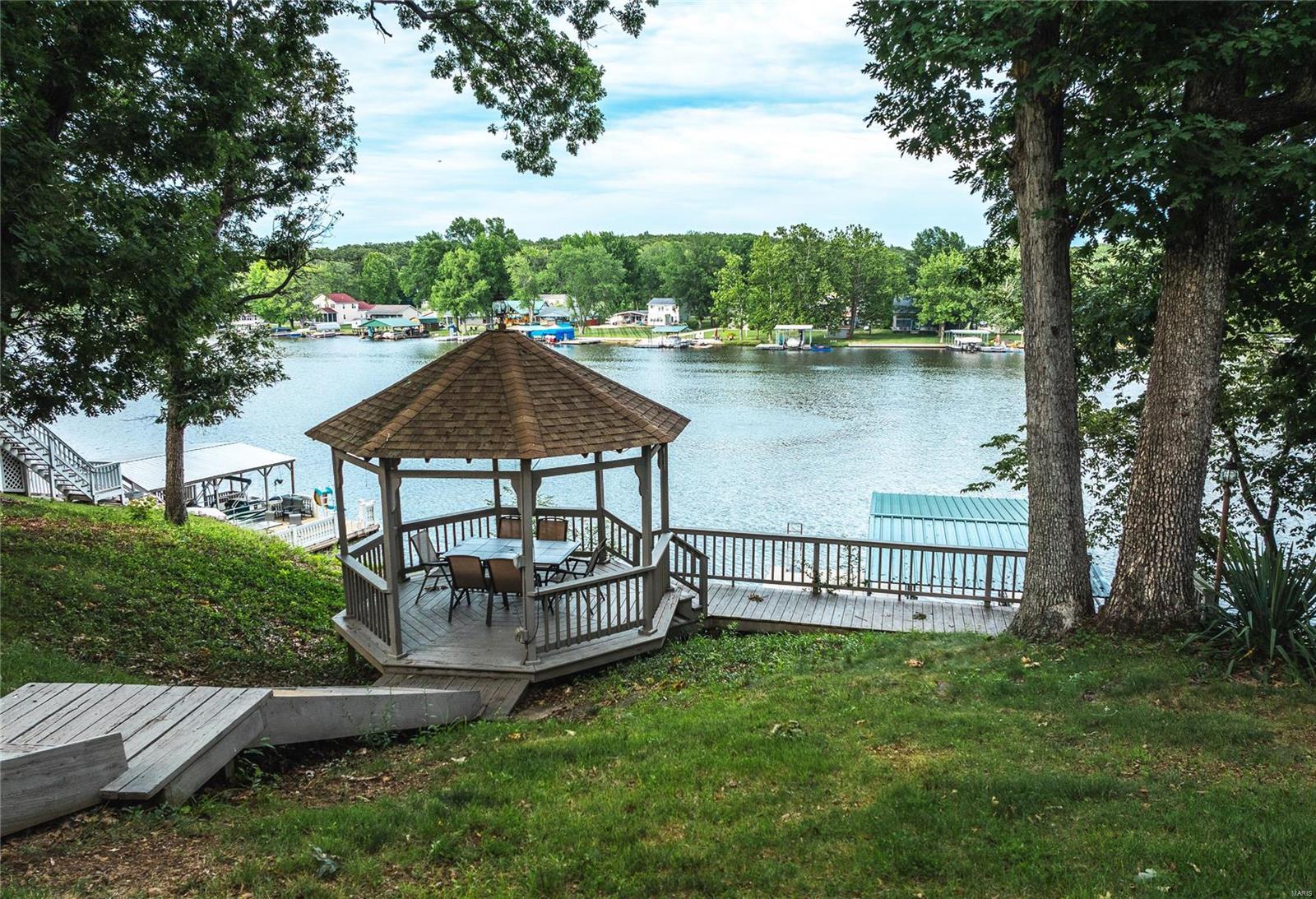 2008 Lakeshore Drive