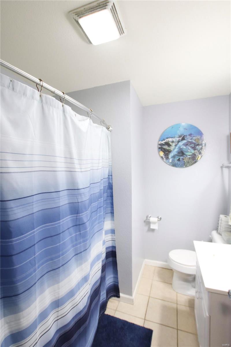 877 Louisiana Street