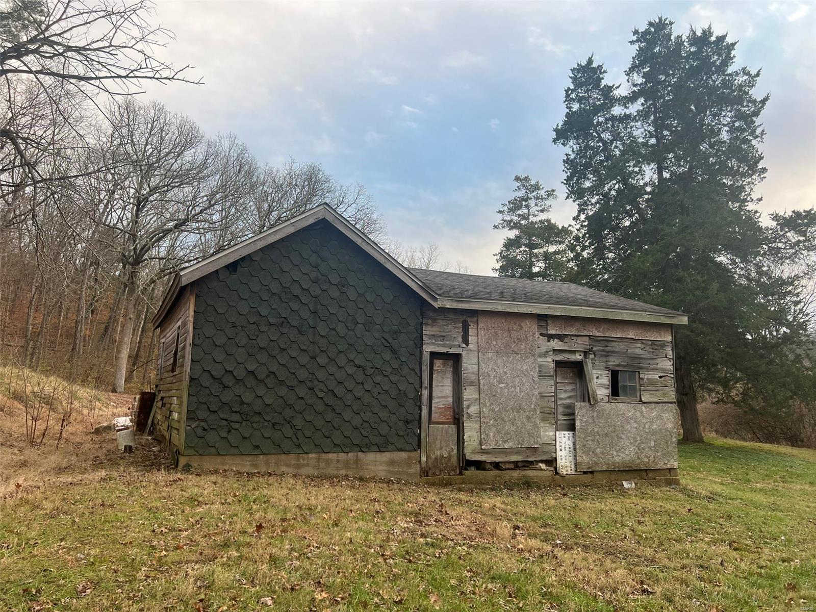 1620 Inez Lane