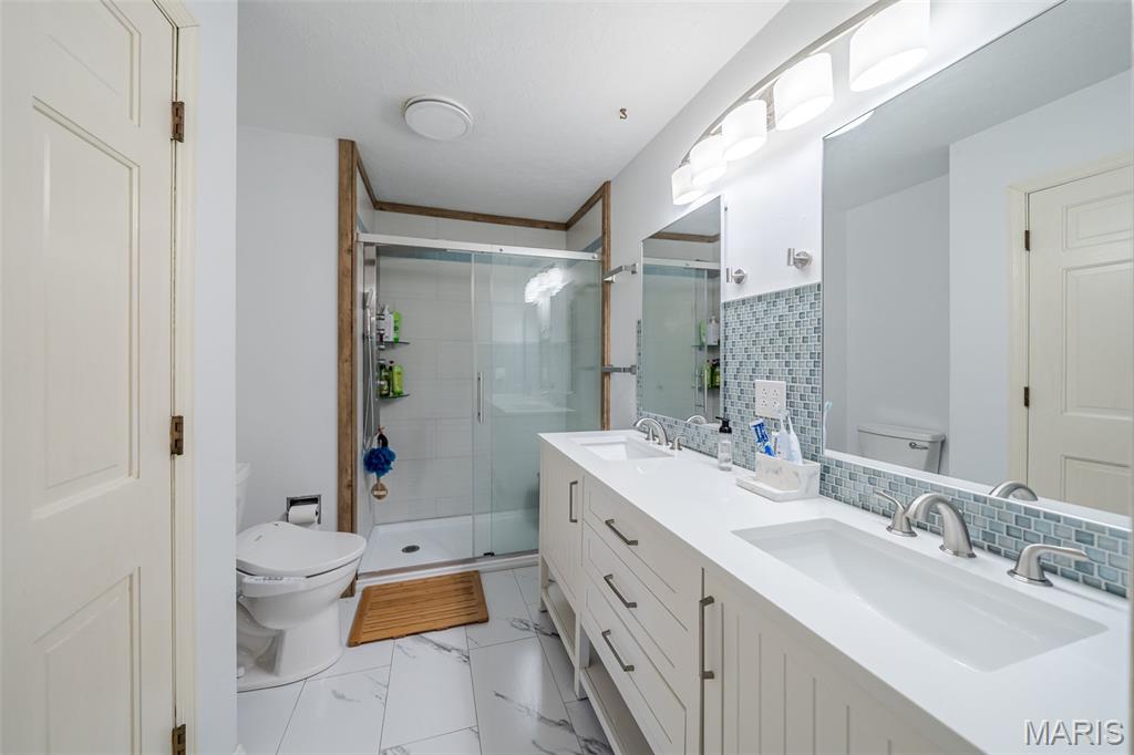 39 W Nottingham Circle