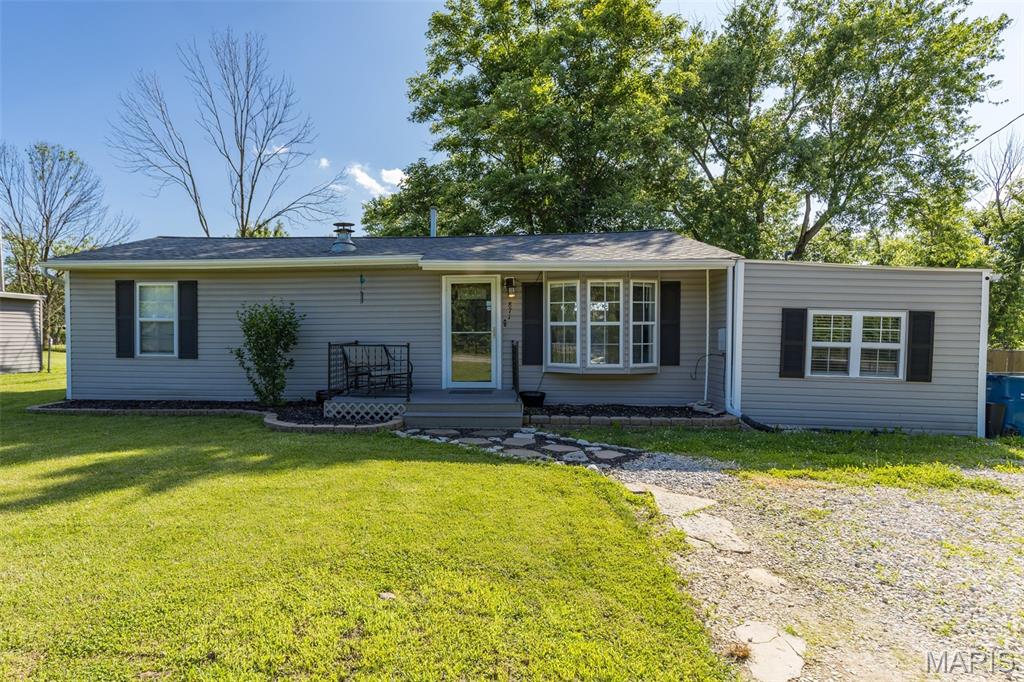 871 Vreeland Road