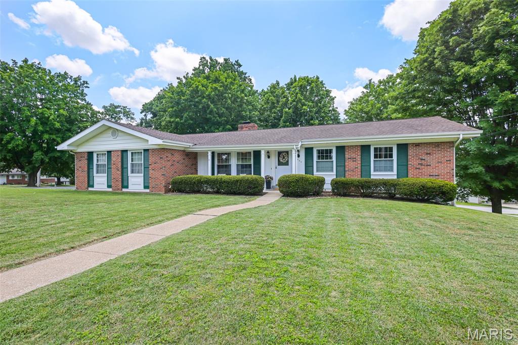 1908 Wishwood Drive