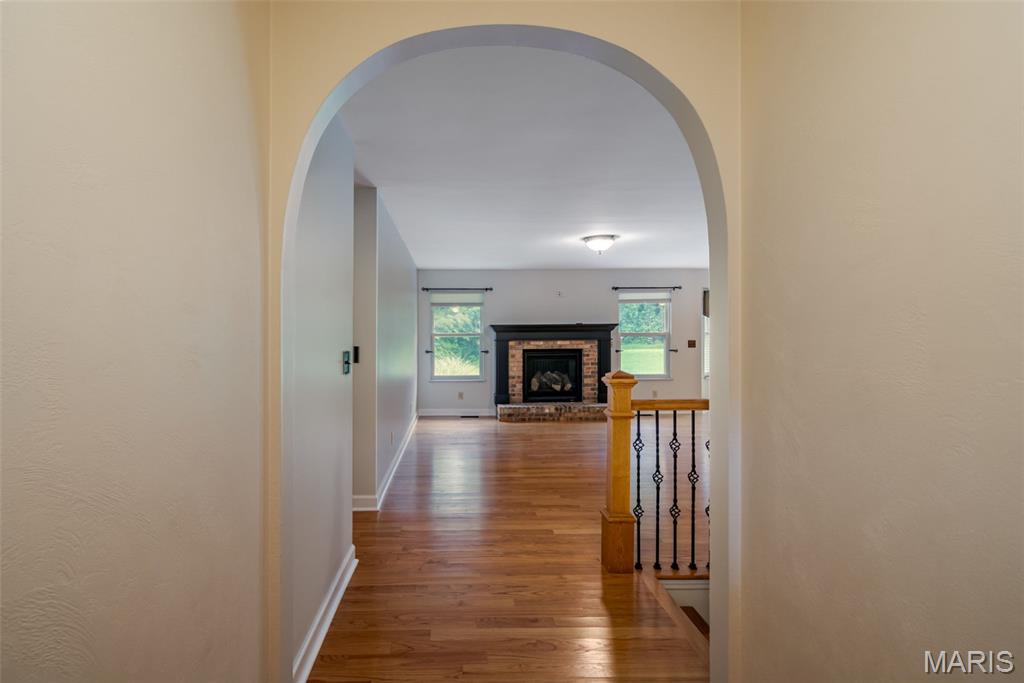 7728 Meadow View Circle