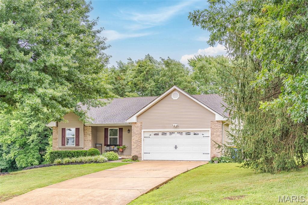 7728 Meadow View Circle