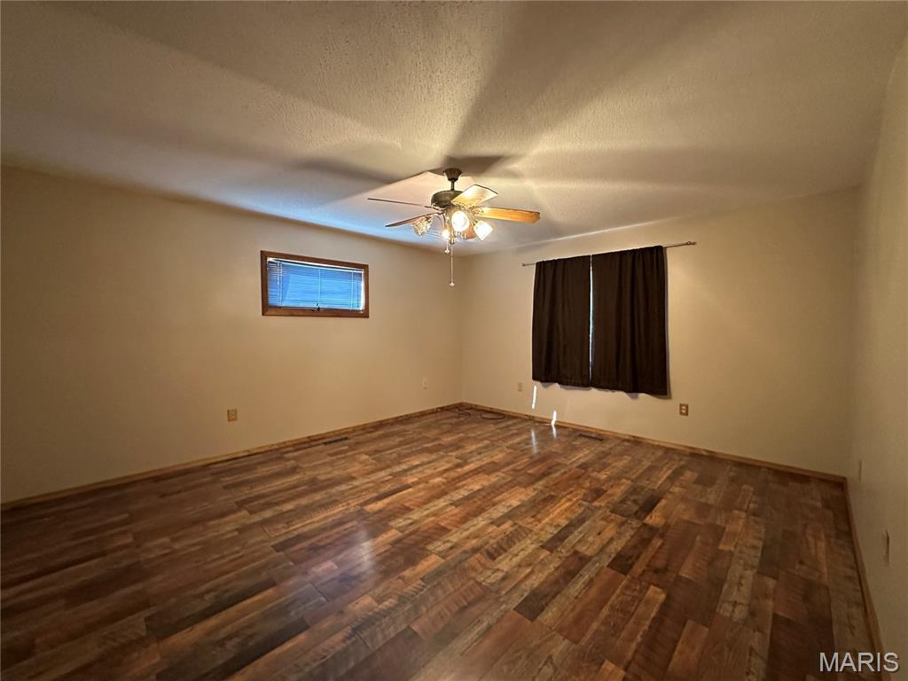 1558 Kohrman Road