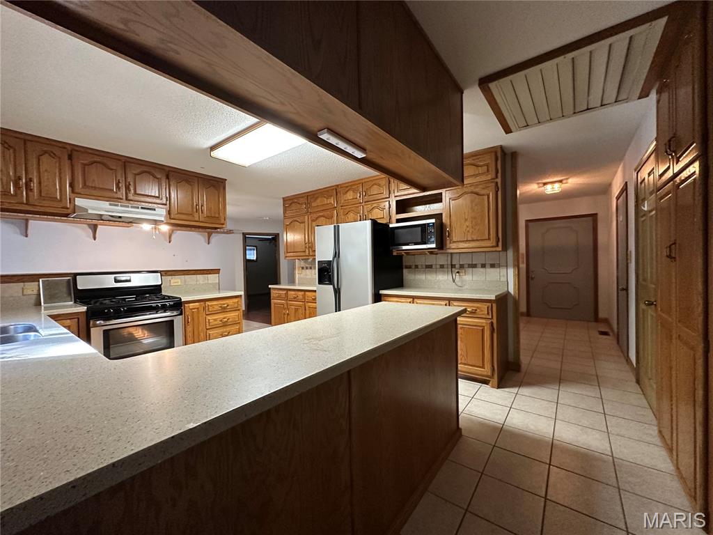 1558 Kohrman Road