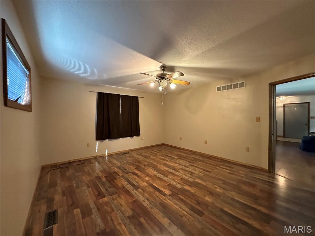 1558 Kohrman Road