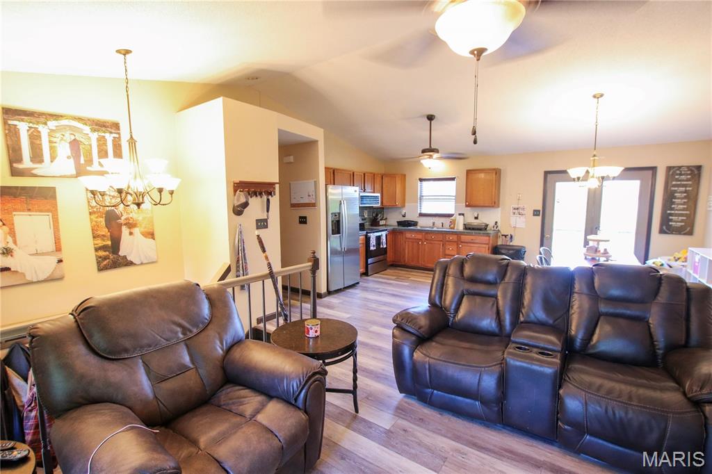 574 Falcon Drive