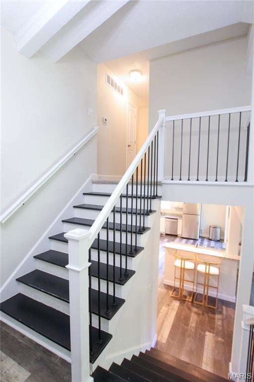 355 Somerset Drive