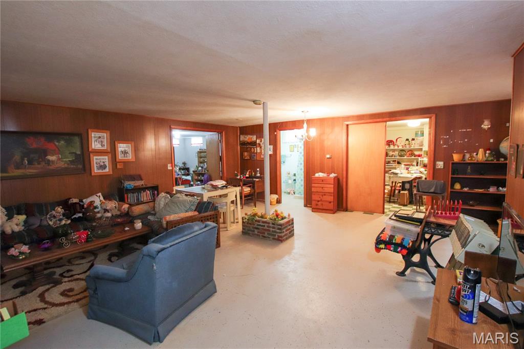 594 Sappington Bridge Road