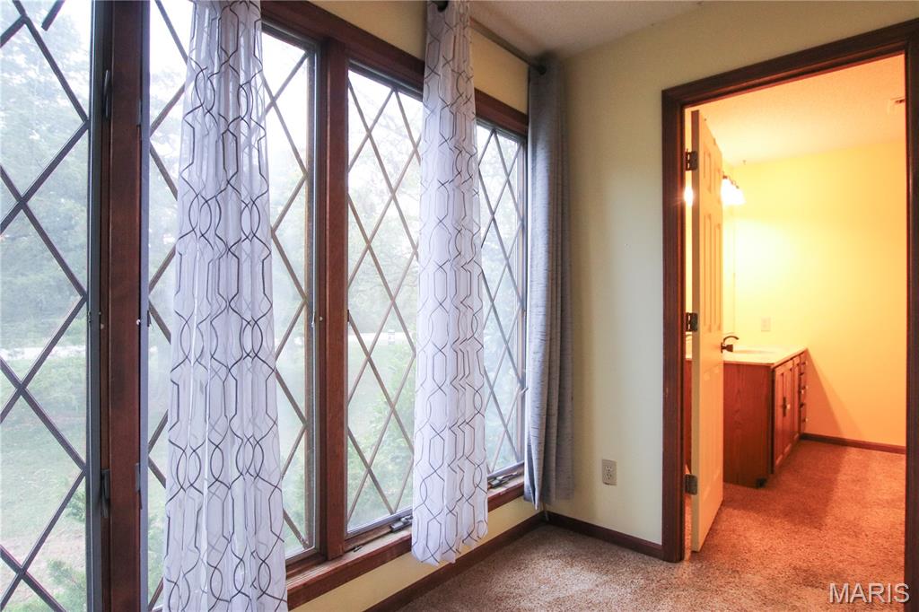 566 Country Lane