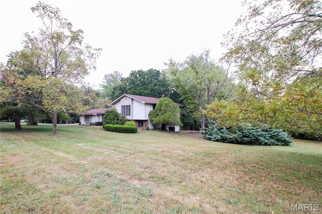 566 Country Lane