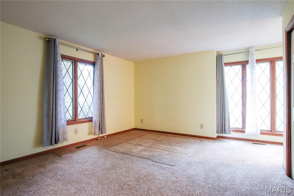 566 Country Lane