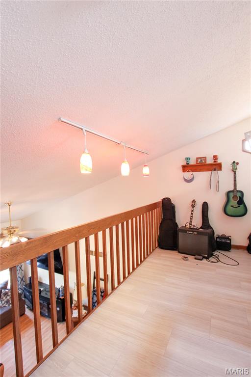 904 Lynwood Lane