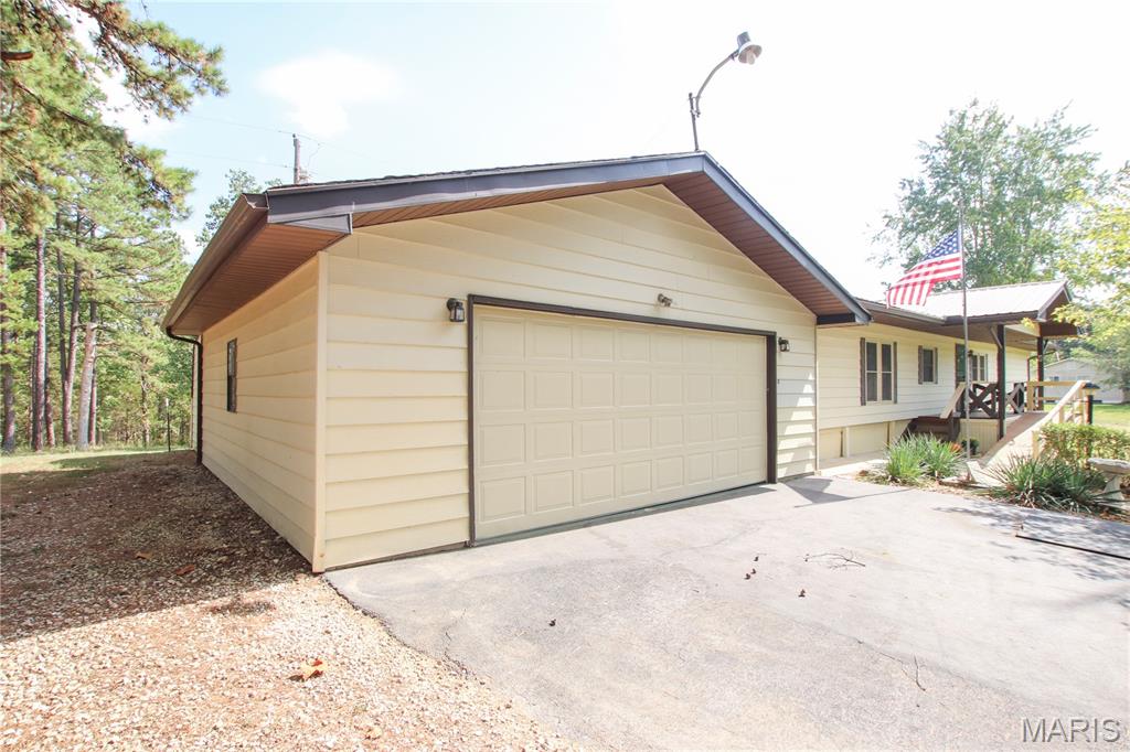3744 Highway T