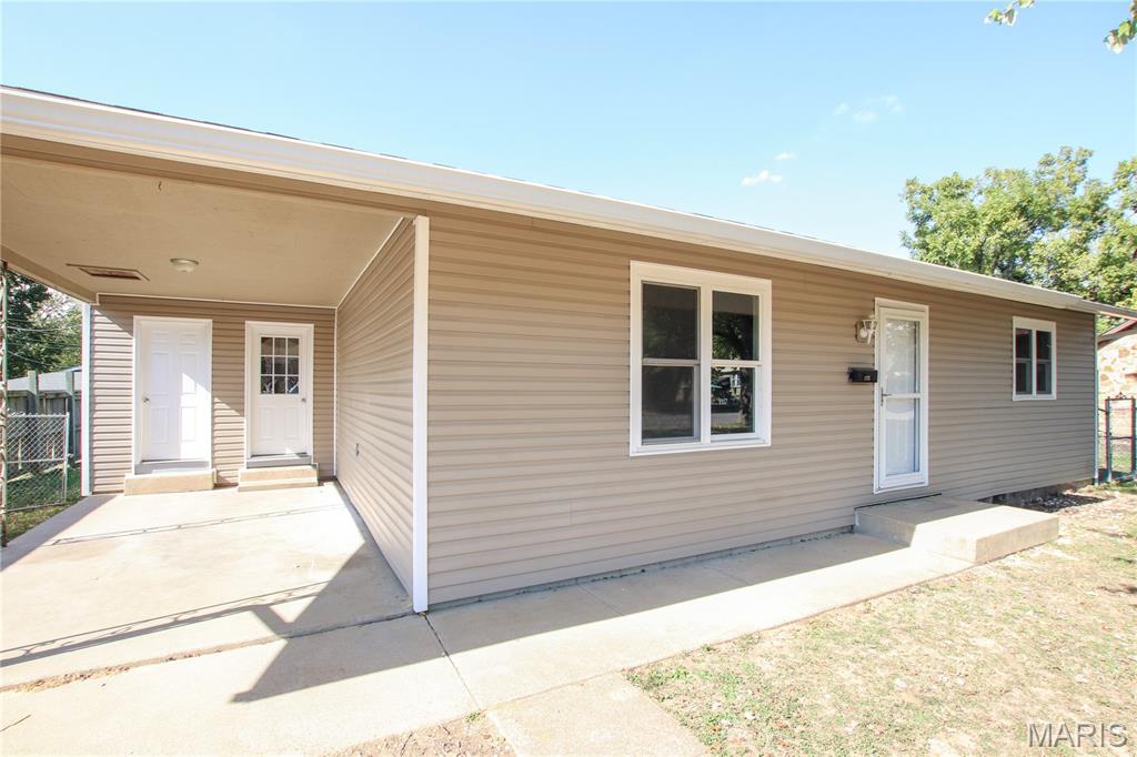 123 E Vine Street