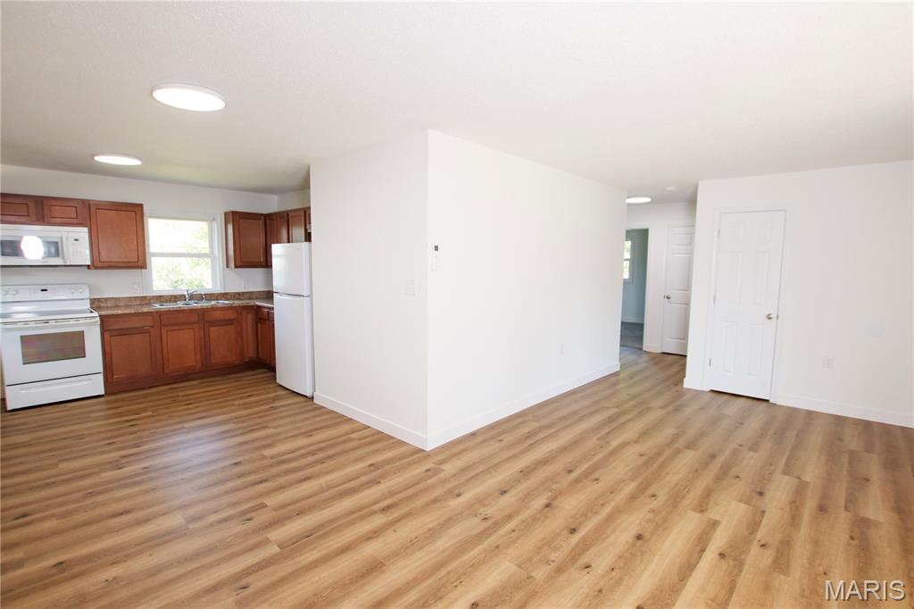123 E Vine Street