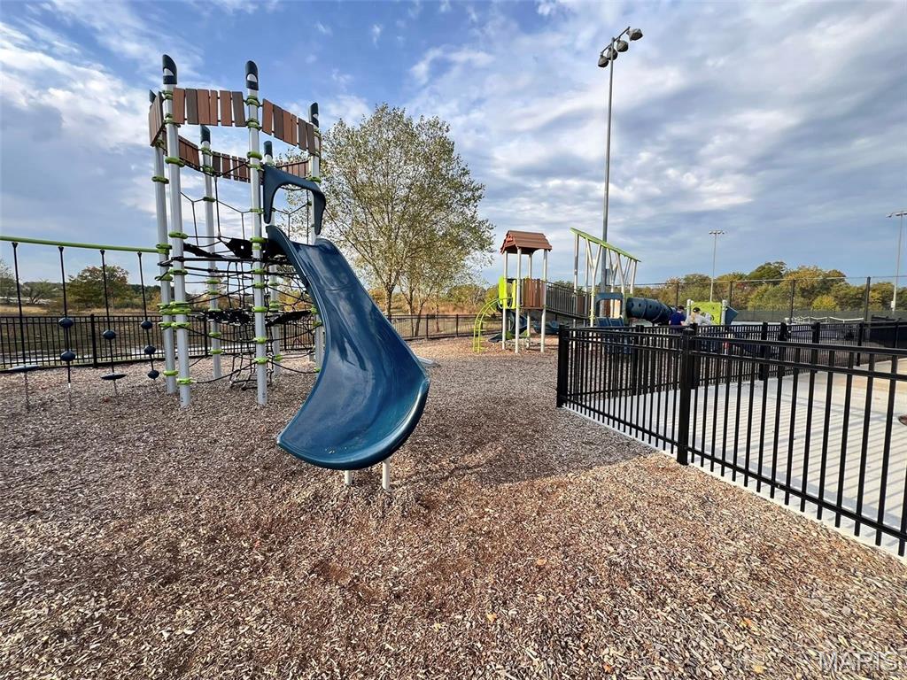 2329 Hank's Close Road Unit: 183 STB