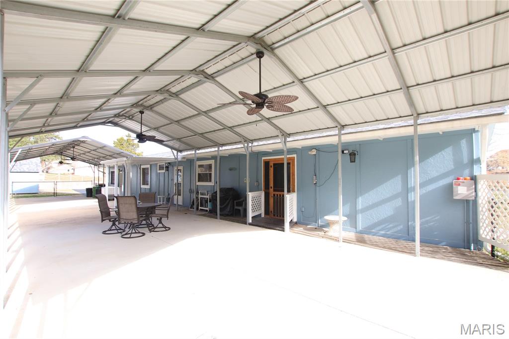 421 Lake Shore Drive