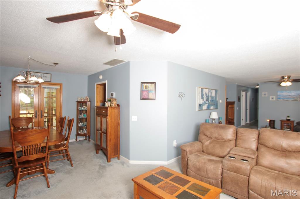 421 Lake Shore Drive