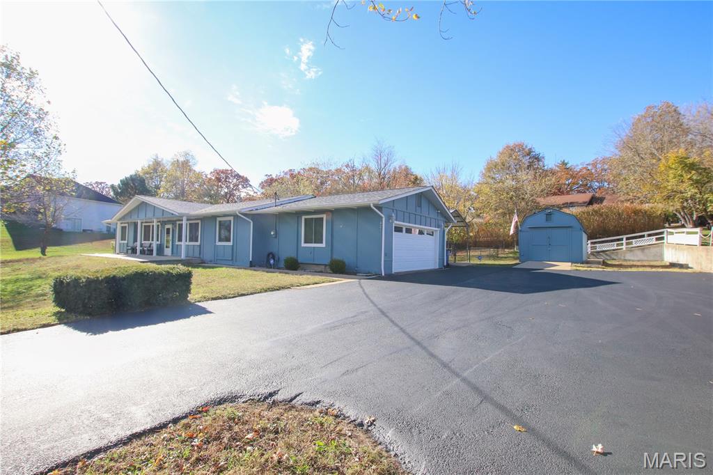 421 Lake Shore Drive