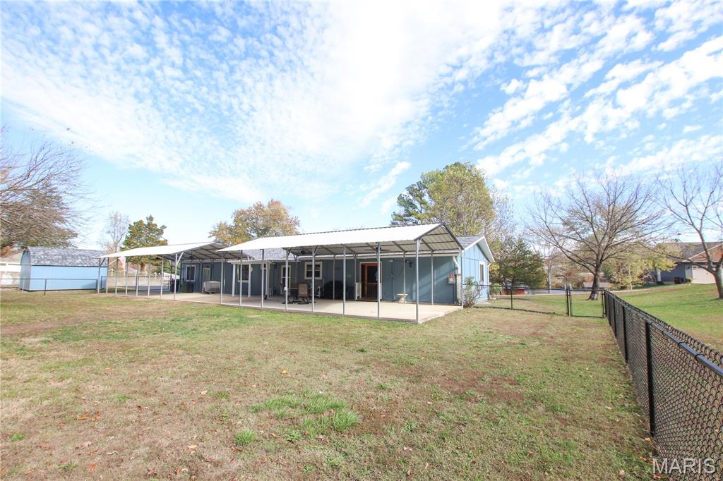 421 Lake Shore Drive