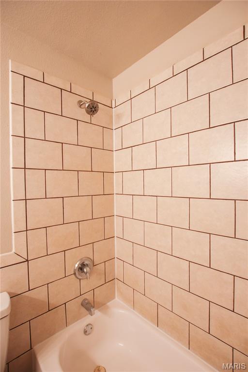 1070 Louisiana Street