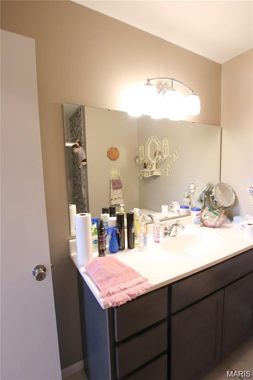 831 S Mansion Street