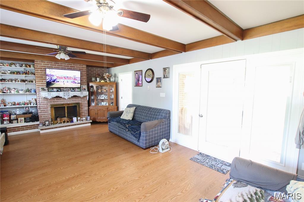 831 S Mansion Street