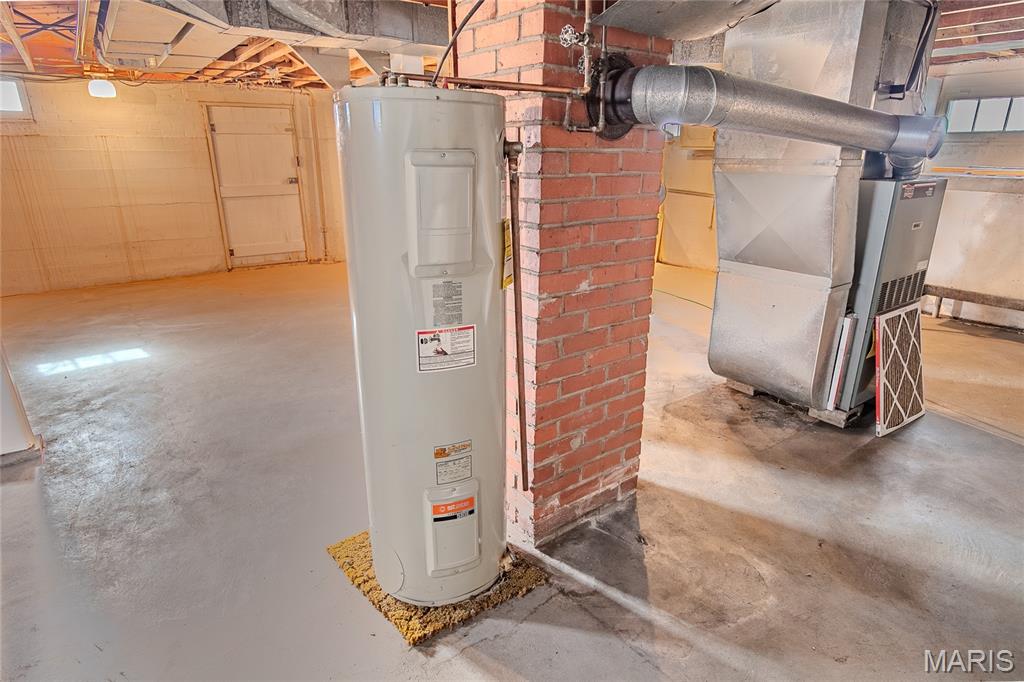 408 E Washington Avenue