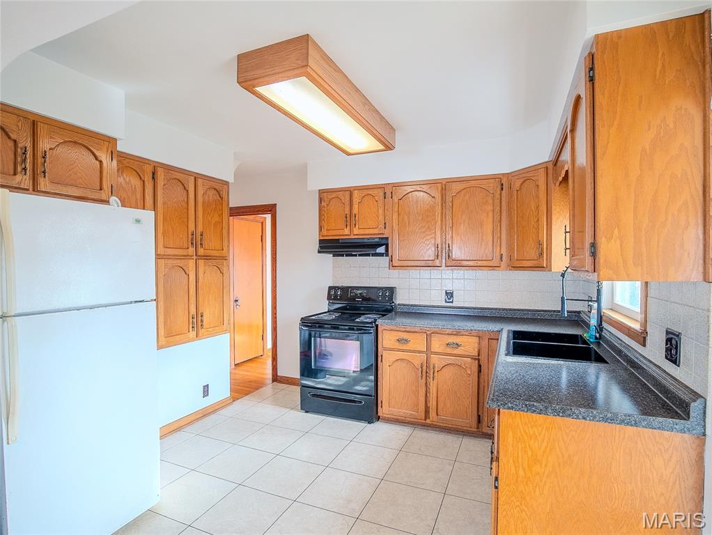 408 E Washington Avenue