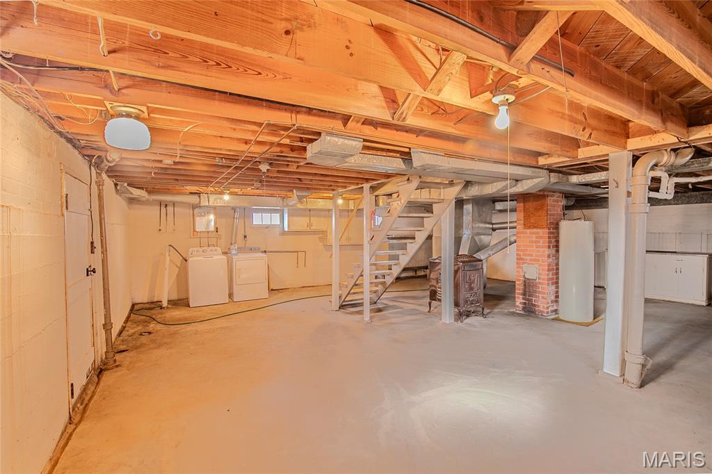 408 E Washington Avenue