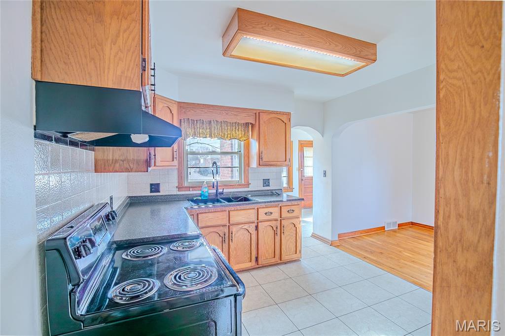 408 E Washington Avenue