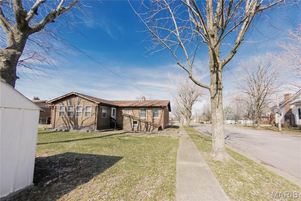 502 W Monroe Avenue
