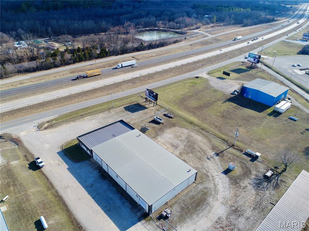 10825 N Service Road