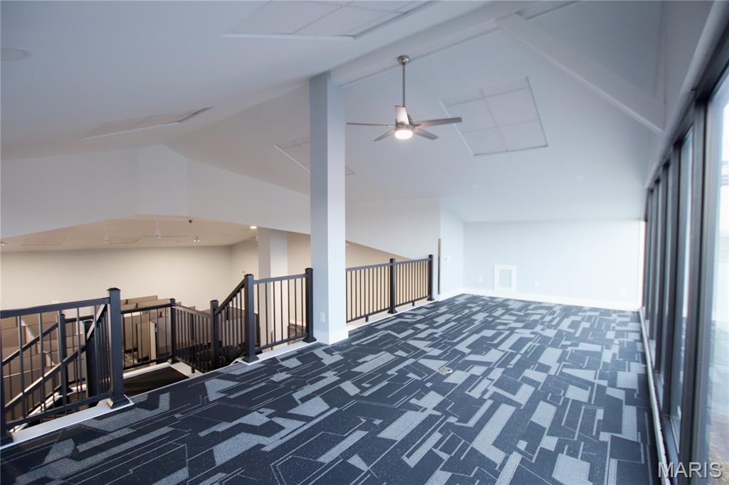 4095 N Service Road W