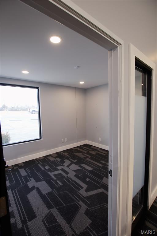 4095 N Service Road W