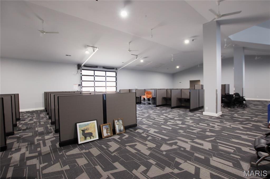 4095 N Service Road W