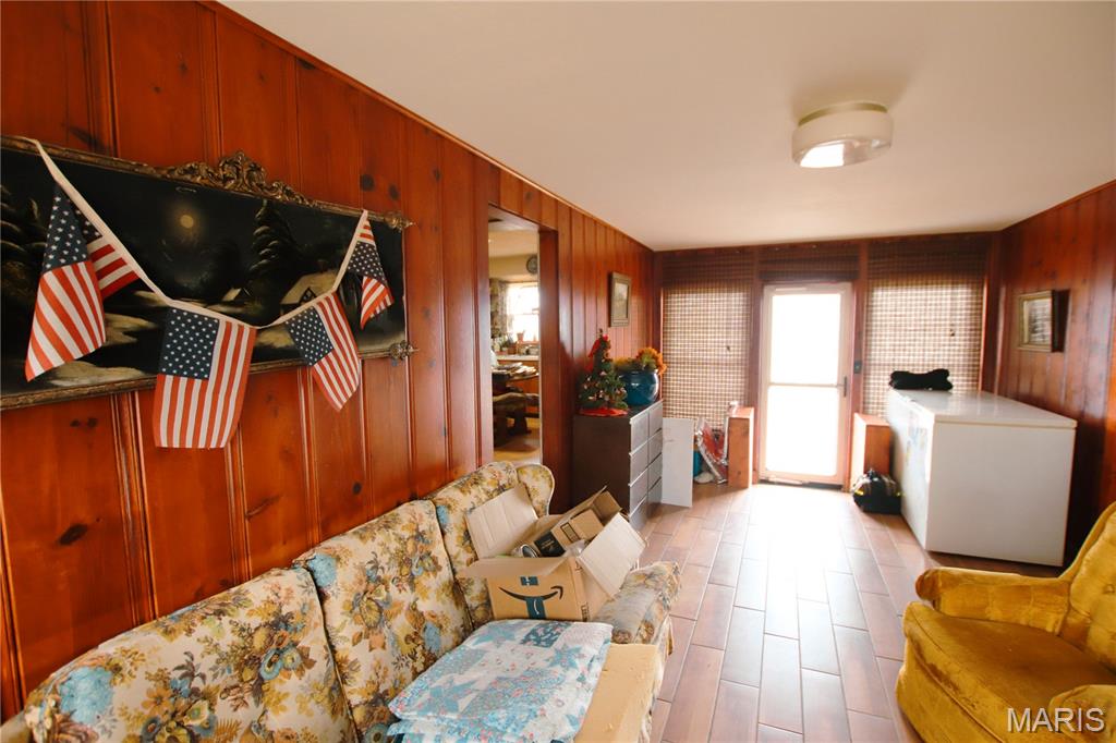 286 E Springfield Avenue