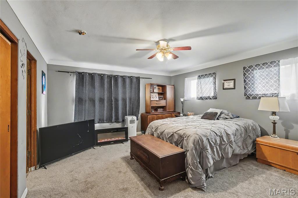 312 W Franklin Avenue